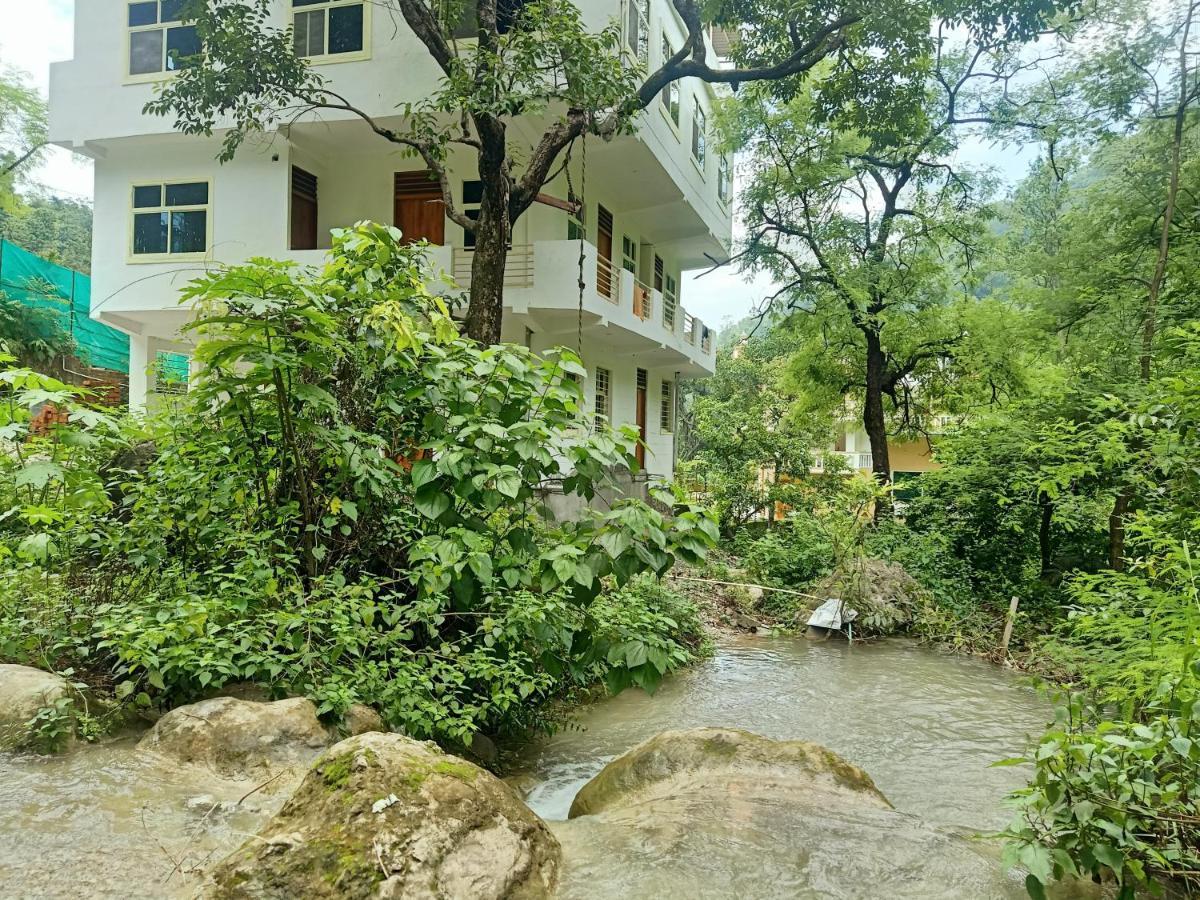רישיקש Shivanjal Wellness And Accommodation מראה חיצוני תמונה